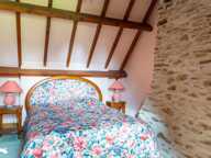 Maison en pierre de 4 pièces principales — photo 2