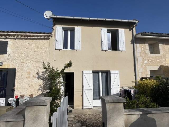 Maison de bourg de 4 pièces principales — photo du bien