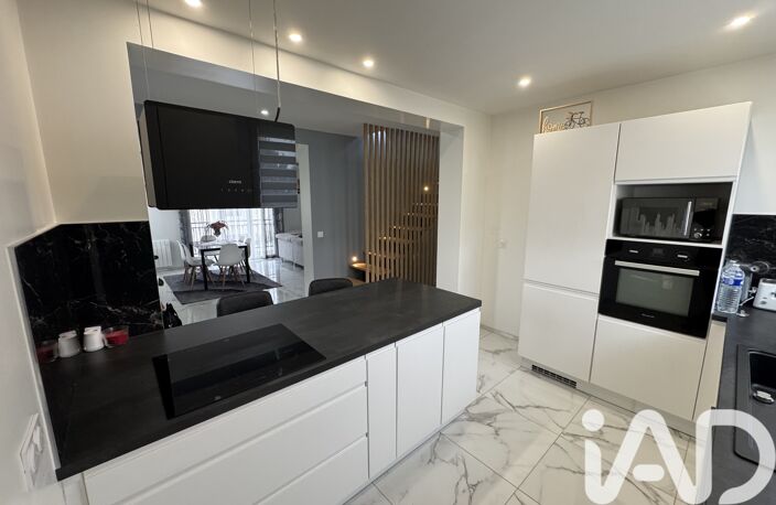 Vente Maison/villa 5 pièces — photo 2