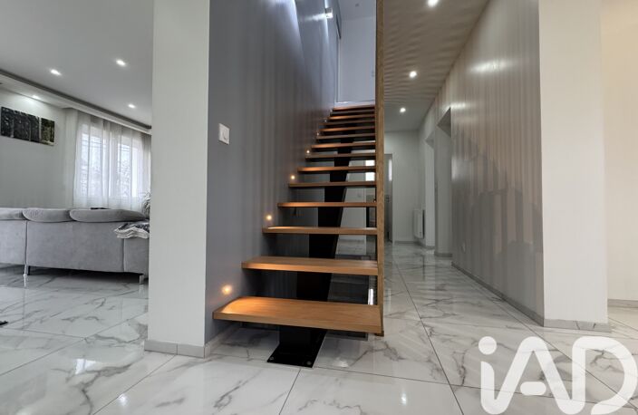 Vente Maison/villa 5 pièces — photo 3