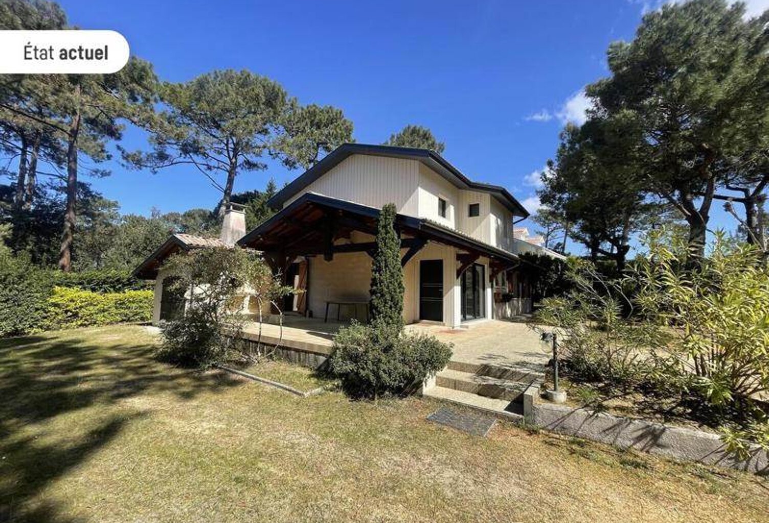 Villa de 7 pièces principales — photo 1