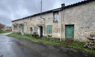 Maison 1 Pièce 123 m² à vendre à Chef-Boutonne (79110)