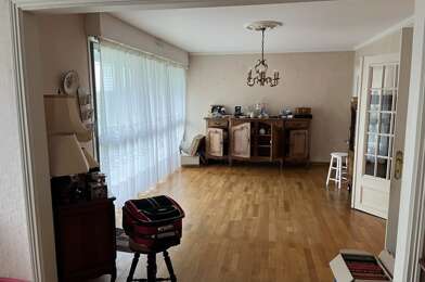 Appartement 4 pièces 145800 €