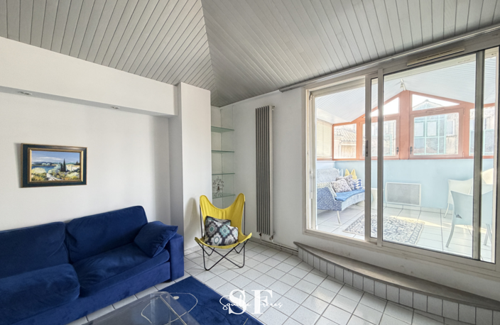 AGEN HYPER CENTRE - APPARTEMENT F2 SPACIEUX AVEC TERRASSE ET PLACE DE PARKING — photo 2