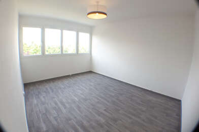 Appartement 2 pièces 818 €