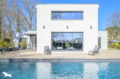 Maison 6 pièces 814320 €
