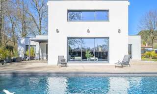 Maison 6 Pièces 212 m² à vendre à Mios (33380)