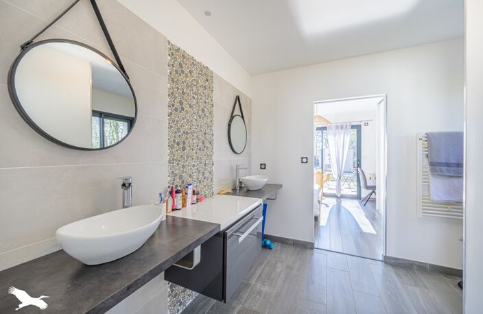 Contemporaine de 6 pièces principales — photo 5