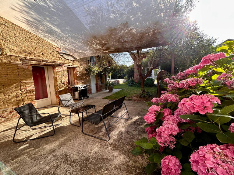 MAISON DE VILLAGE DE TYPE 6 AVEC JARDIN ET GARAGE — photo 1