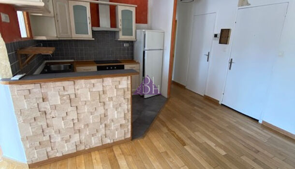 Appartement 2 pièces  à louer Hyères 83400