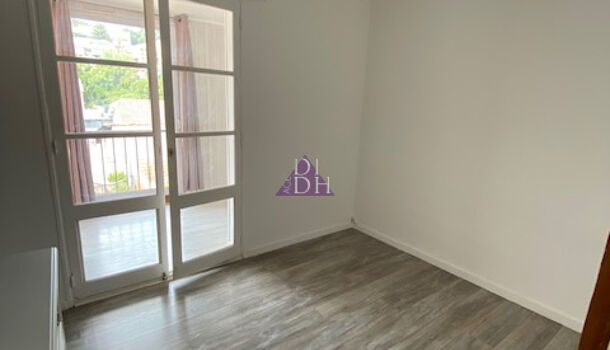 Appartement 2 pièces  à louer Hyères 83400