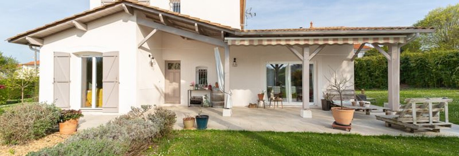 Maison 5 Pièces 123 m² à vendre à Blaye (33390)