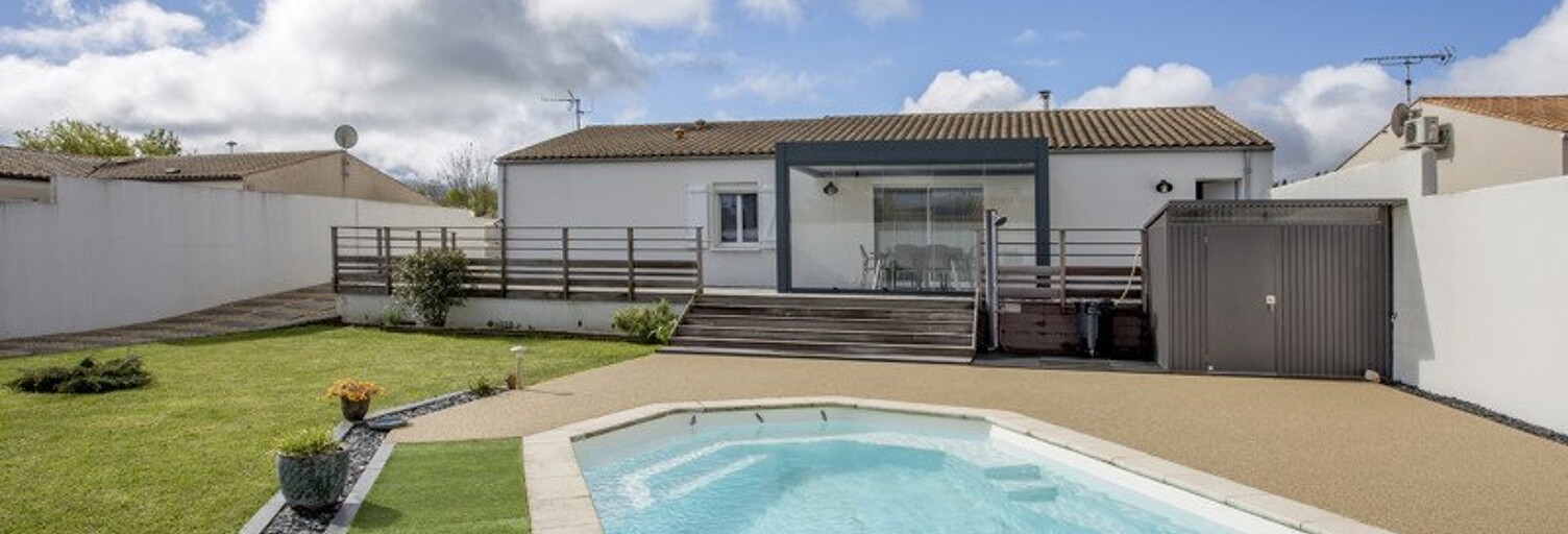 Maison 4 Pièces 98 m² à vendre à Saint-Jean-de-Liversay (17170)