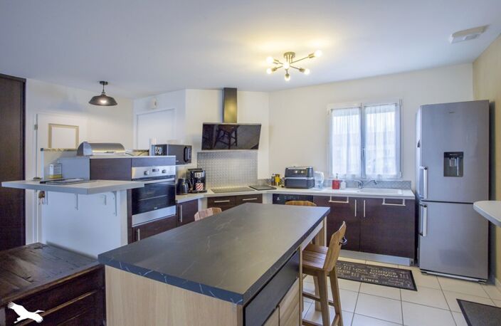 Vente maison 4 pièces 98 m² Saint-Jean-de-Liversay (17170) — photo 4