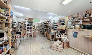 Commerce  200 m² à vendre à Frontignan (34110)