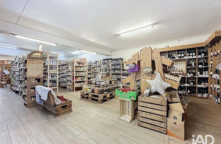 Vente Boutique/Local commercial 200 m&sup2; — photo 3