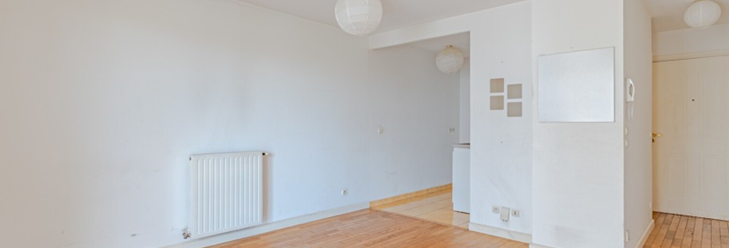 Appartement 1 Pièce 25 m² à vendre à Bordeaux (33100)