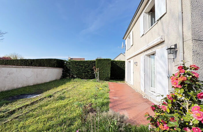 Maison à rénover   Aux portes de Roanne, sur la commune de V — photo 4