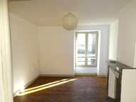 Maison en pierre de 3 pièces principales — photo 3