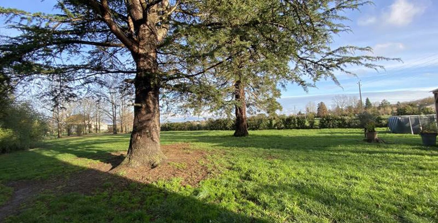 Villa de 5 pièces principales — photo 1