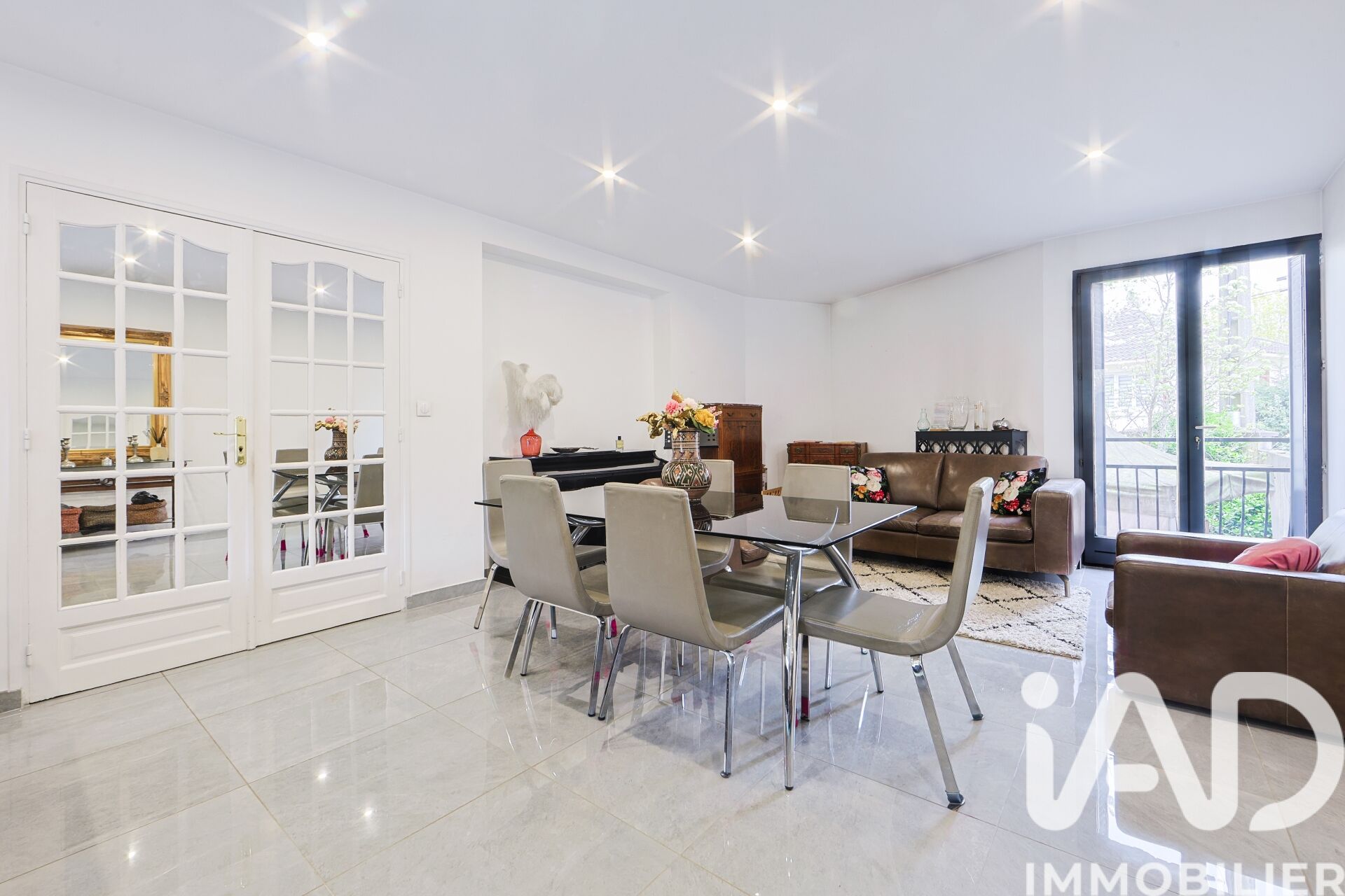 Appartement à vendre, 10 pièces, 176 m², Le Raincy