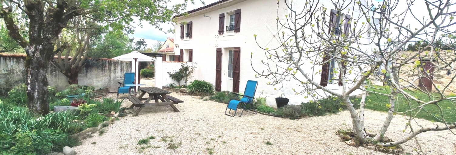 Maison 12 Pièces 140 m² à vendre à Saint-Martin-des-Fontaines (85570)