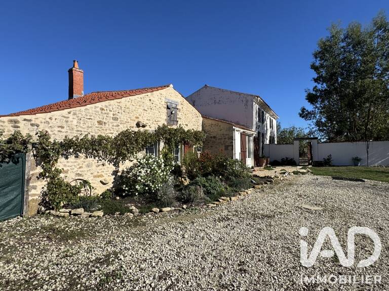 Vente Maison/villa 6 pièces — photo 1