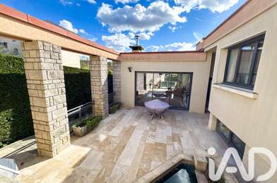 Maison 9 pièces 895000 €