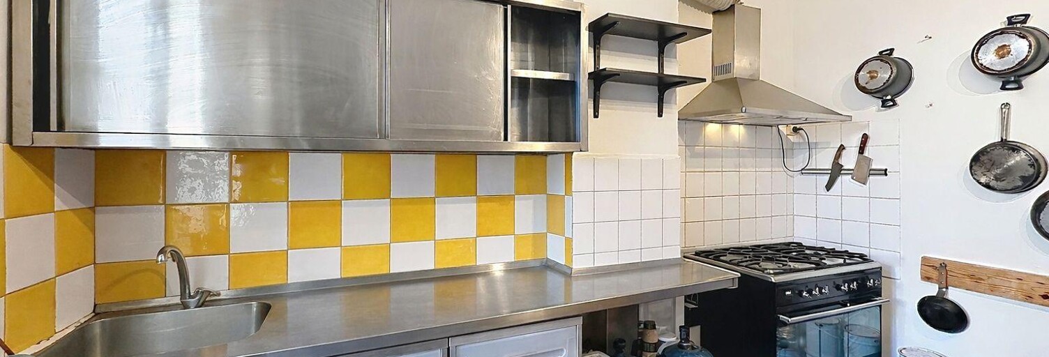 Commerce  100 m² à vendre à Villeneuve-lès-Avignon (30400)