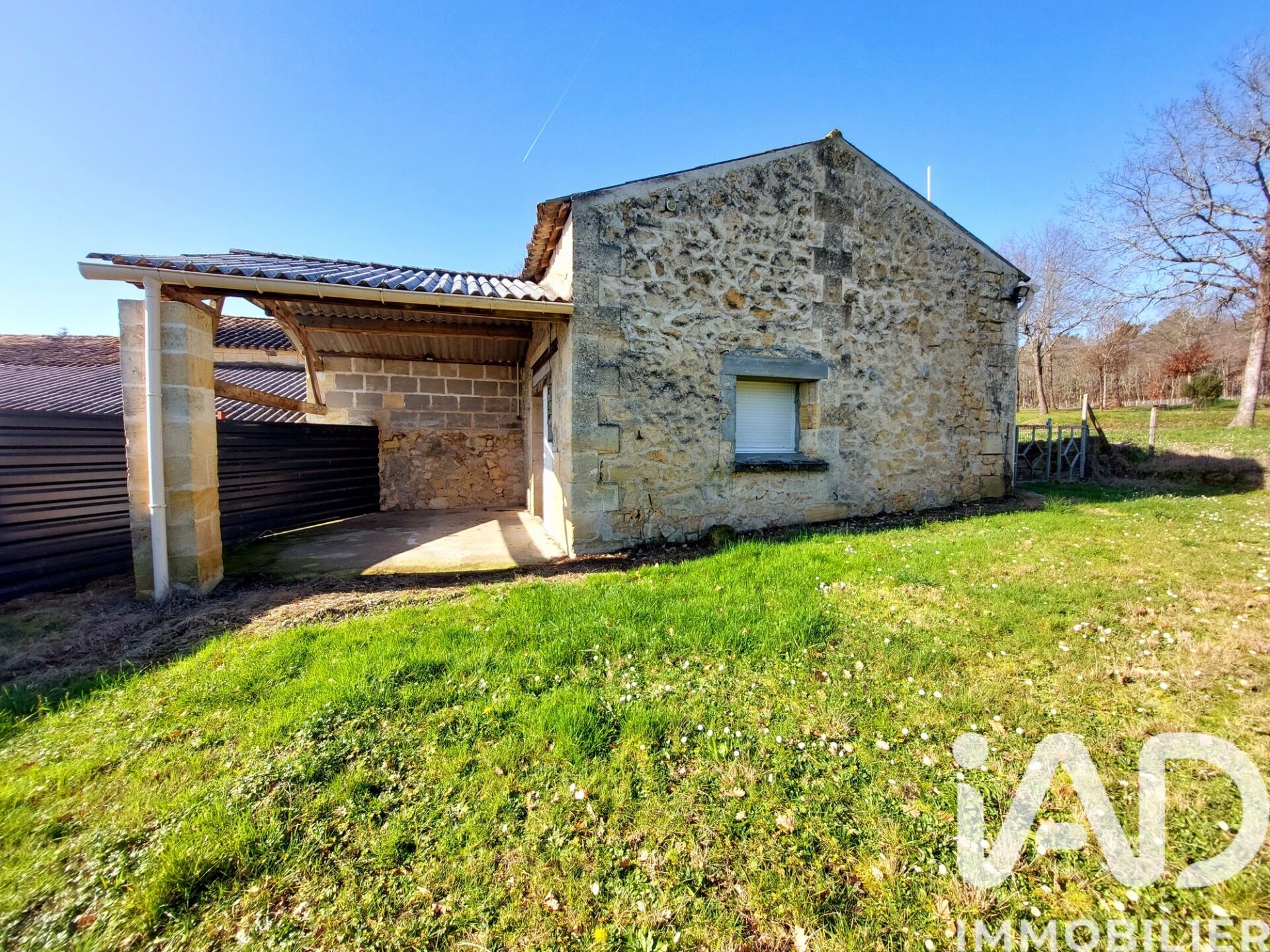 Les-Salles-De-Castillon - 103m² - 4p. - 3ch.