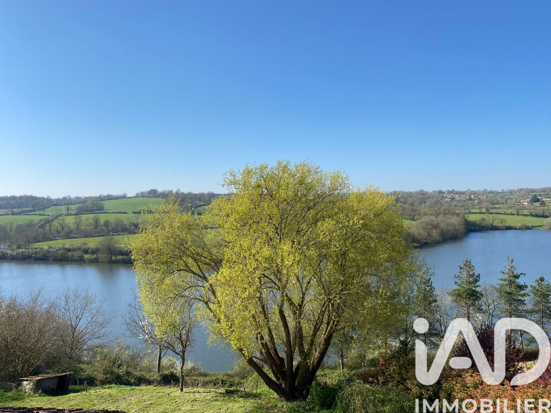 Clave - 127m² - 7p. - 3ch.