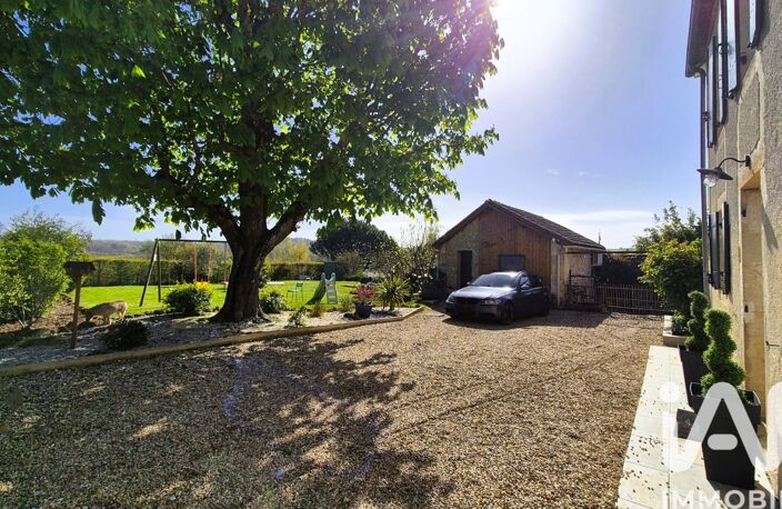 Vente Maison/villa 9 pièces — photo 3
