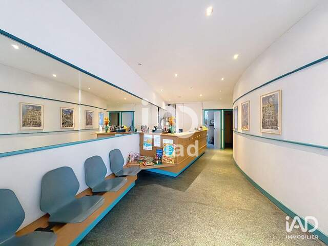 Location Bureaux 130 m&sup2; — photo du bien