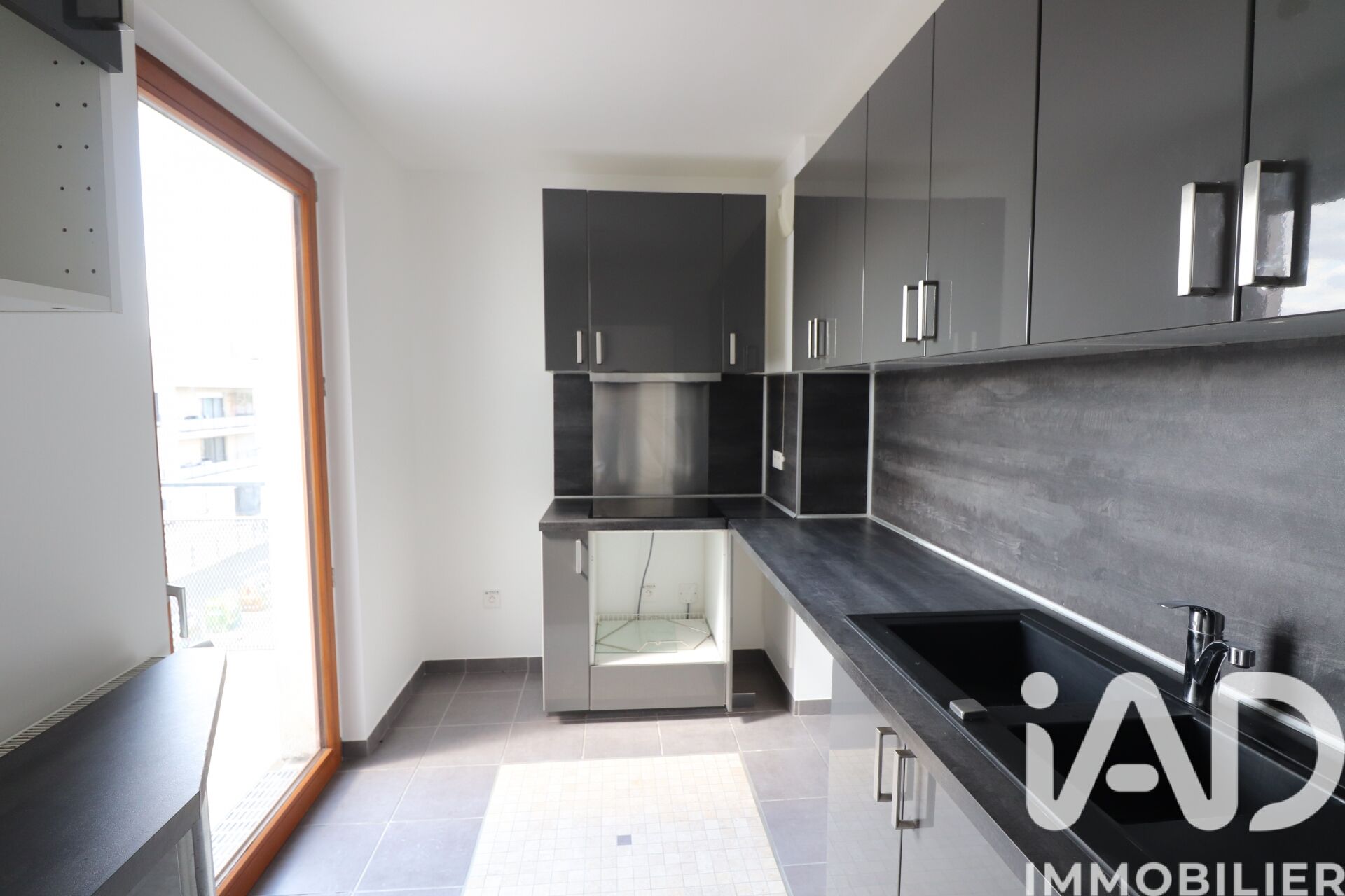 Vente Appartement 3 pièces - Photo 2