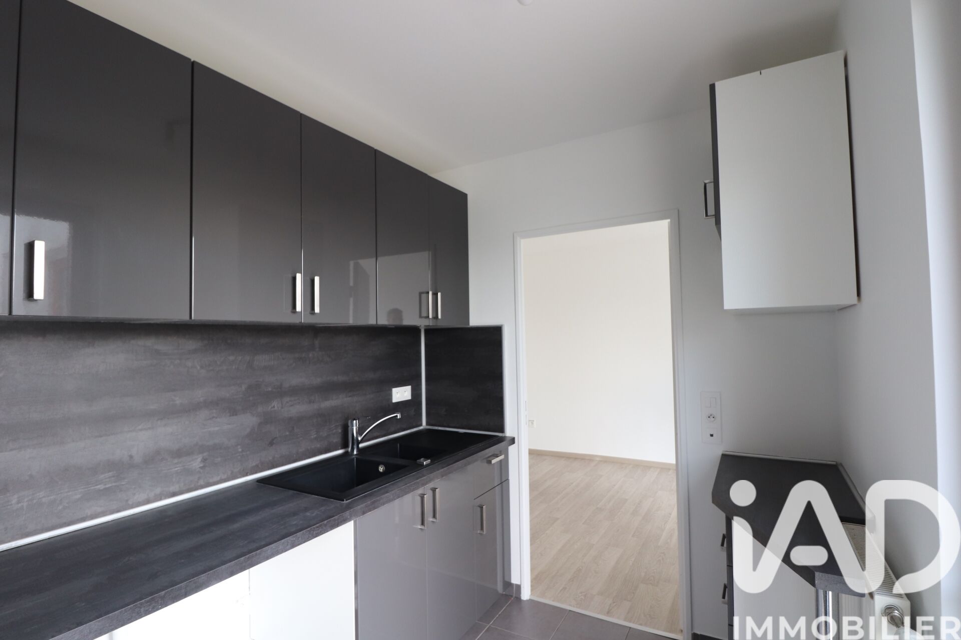 Vente Appartement 3 pièces - Photo 3