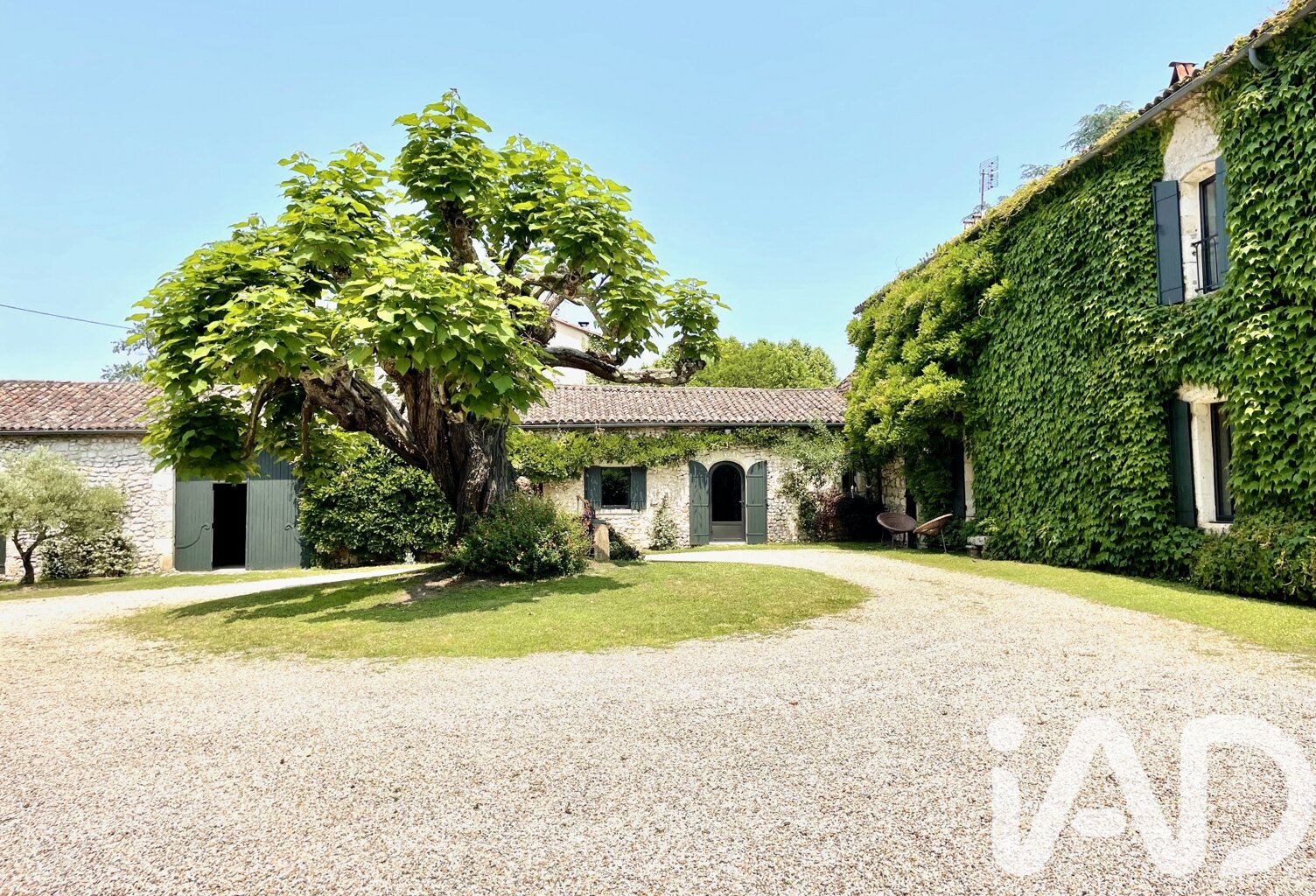 Vente Maison de campagne 10 pièces — photo 1