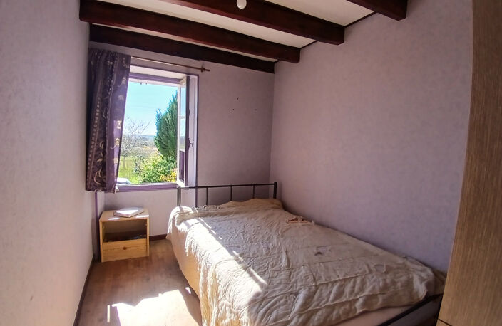 A saisir ! Maison en pierre   Petit prix — photo 5