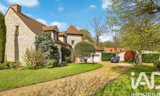 Maison 8 Pièces 307 m² à vendre à Santeny (94440)