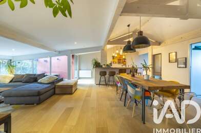 Appartement 3 pièces 329800 €