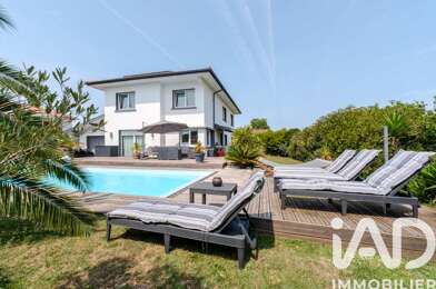 Maison 7 pièces 598000 €