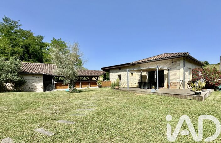 Vente Maison/villa 5 pièces — photo 2
