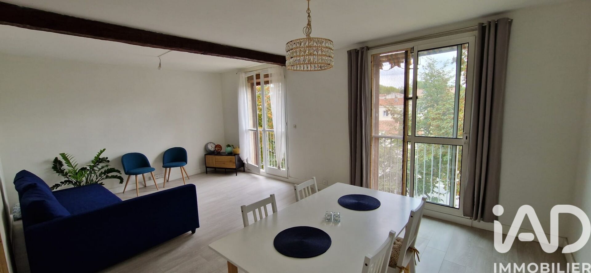 Salon-De-Provence - 68m² - 3p. - 2ch.