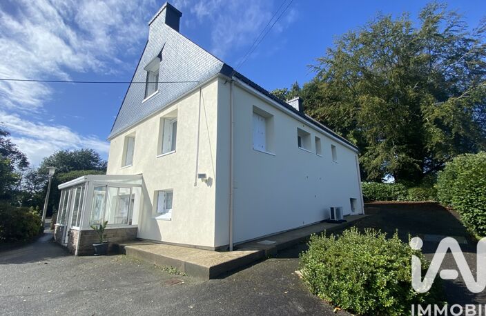 Vente Maison/villa 9 pièces — photo 2