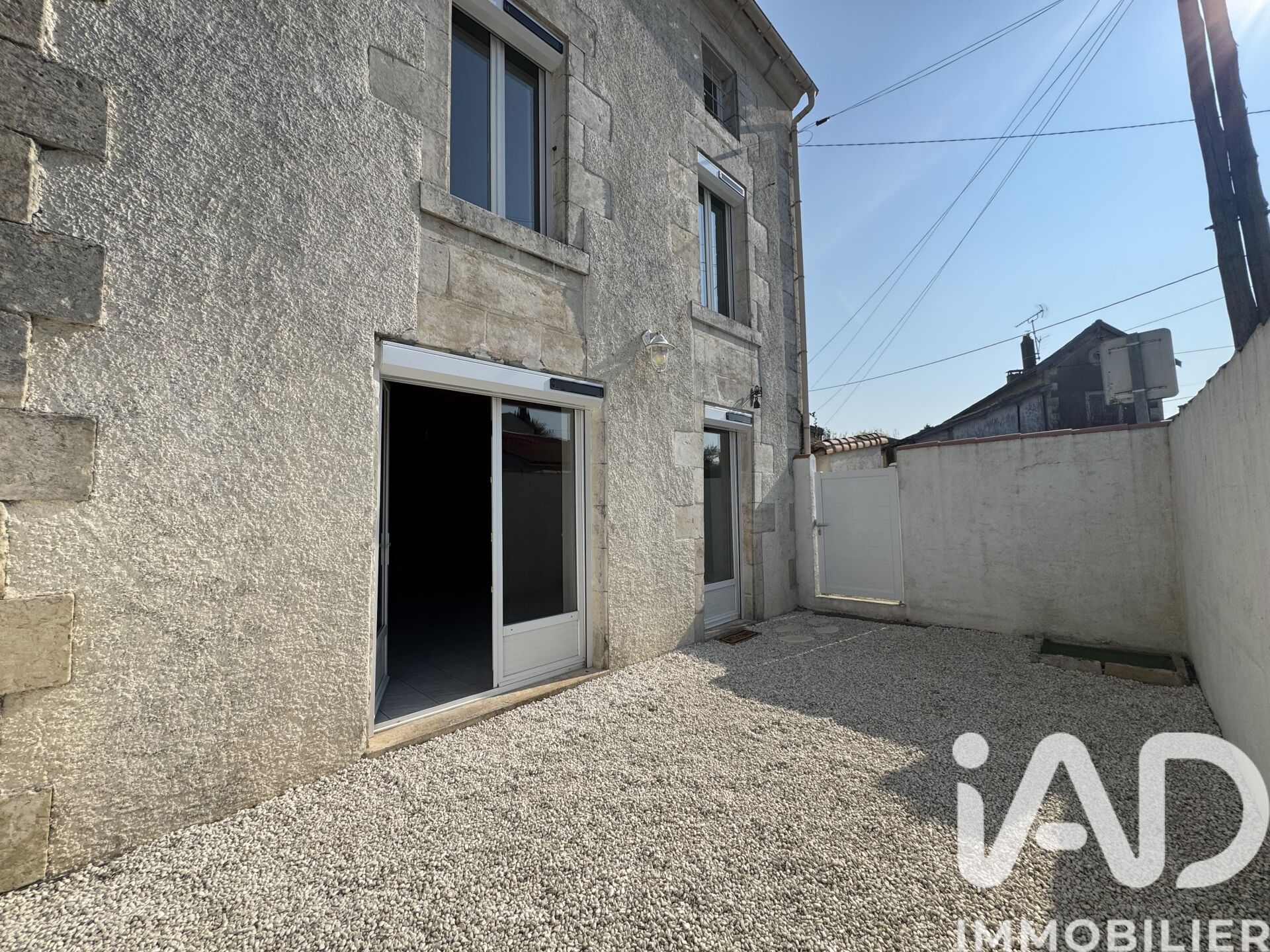 Sansais - 144m² - 5p.