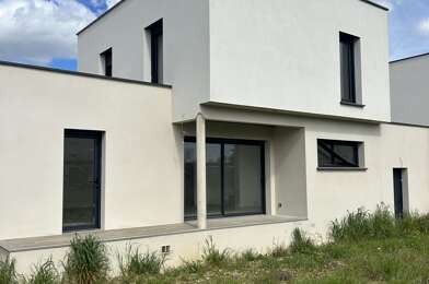 Maison 5 pièces 249000 €