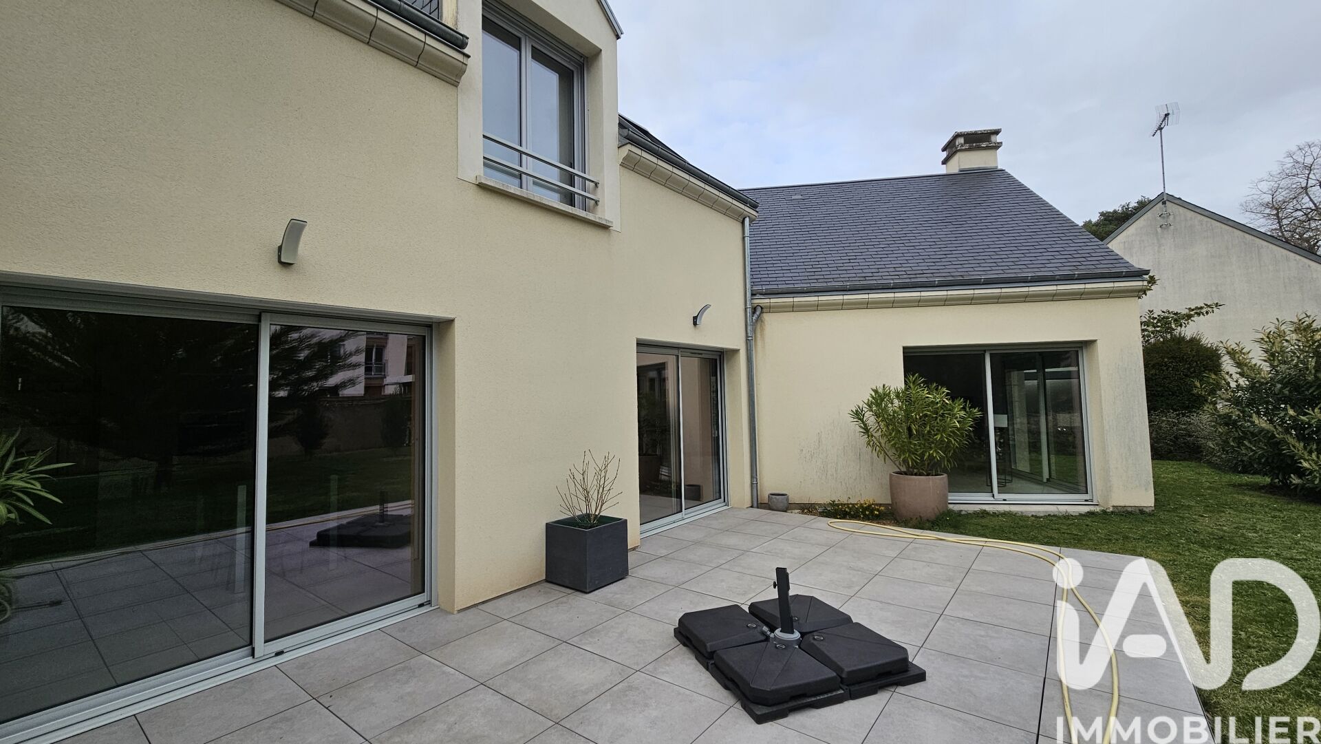 Olivet - 168m² - 6p. - 3ch.