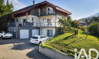 Maison 8 Pièces 223 m² à vendre à Sevrier (74320)