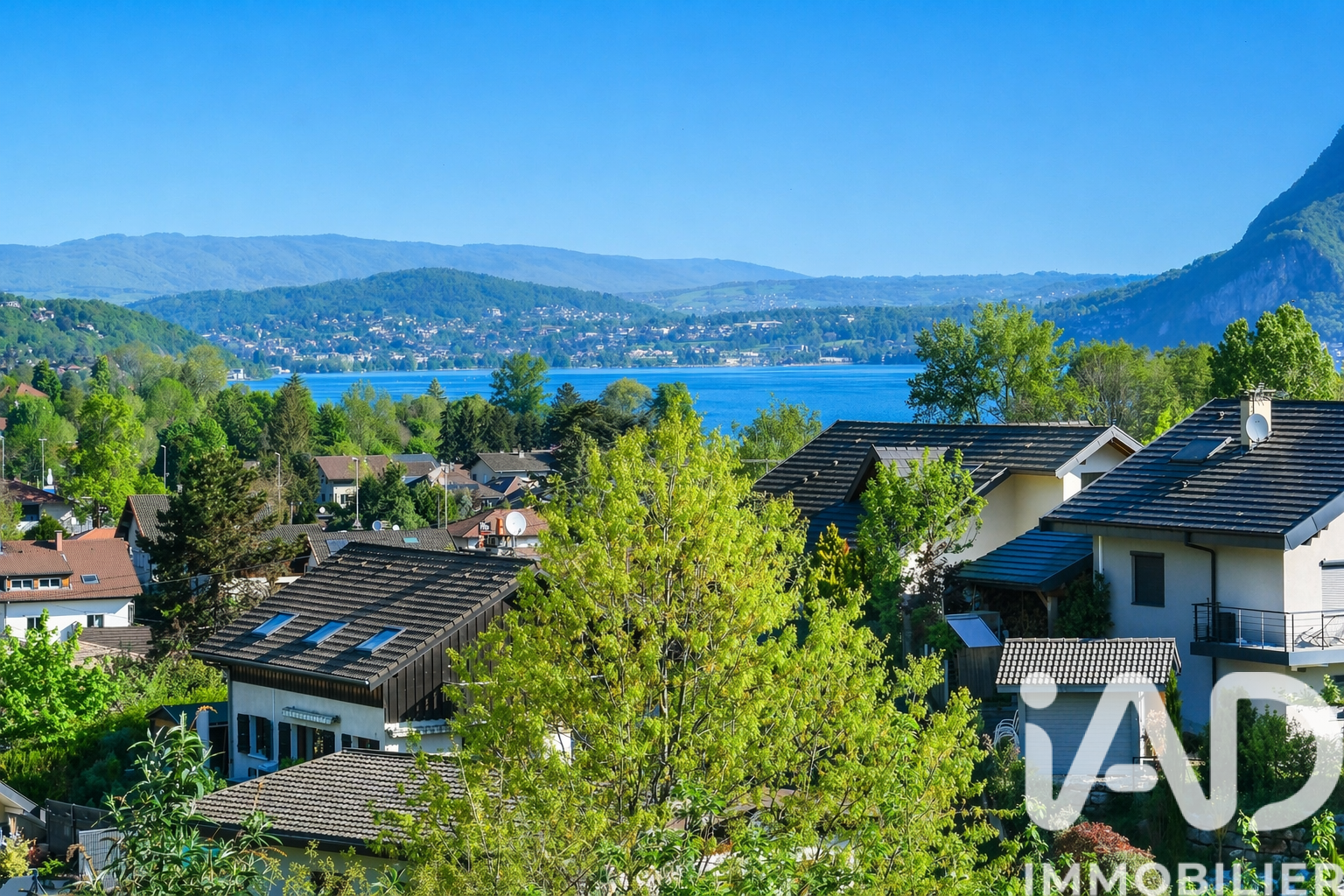 Vente Maison/villa 8 pièces - Photo 2