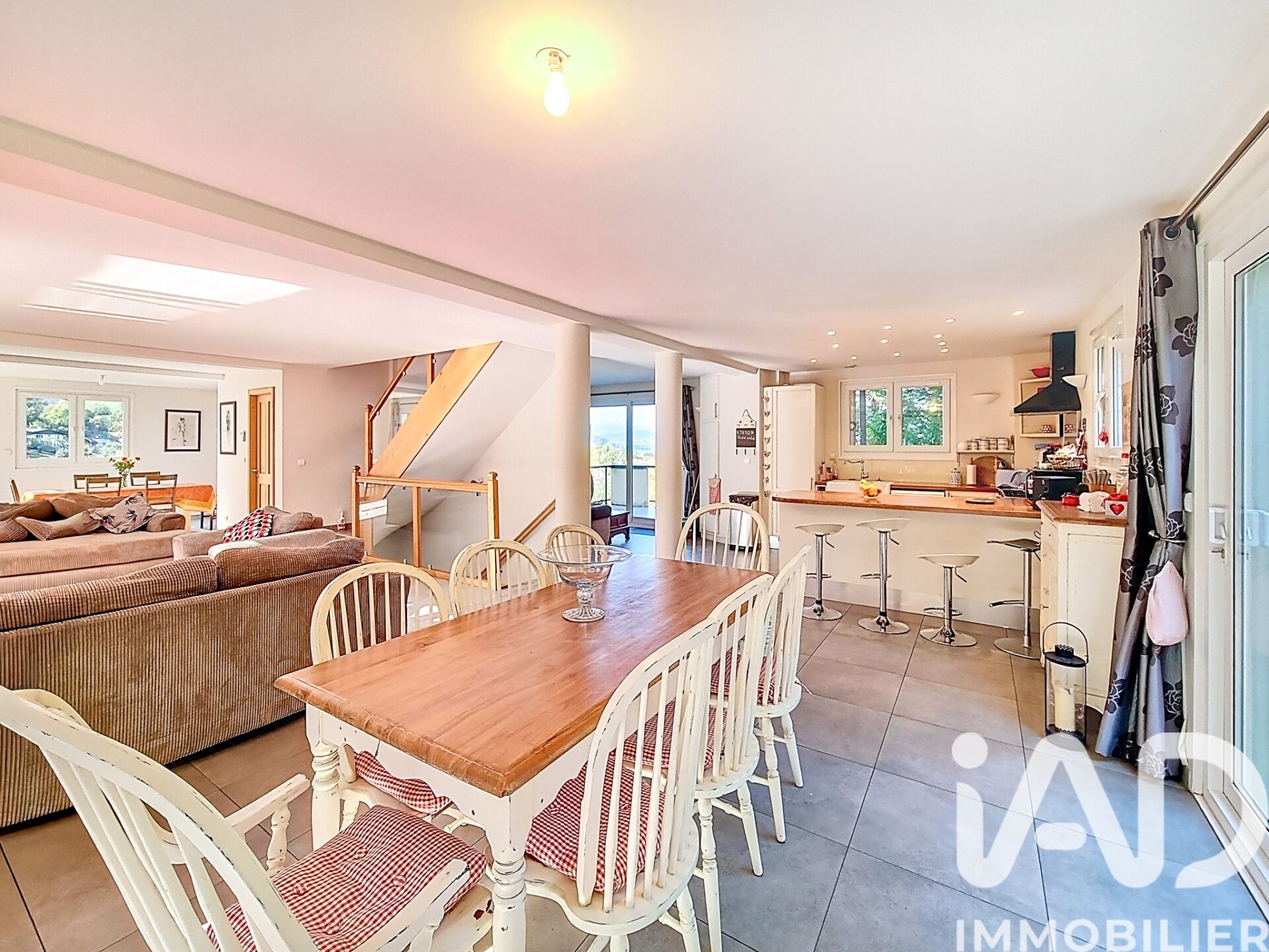 Vente Maison/villa 8 pièces - Photo 4