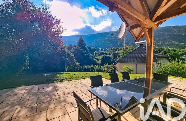 Vente Maison traditionnelle 8 pièces — photo 3